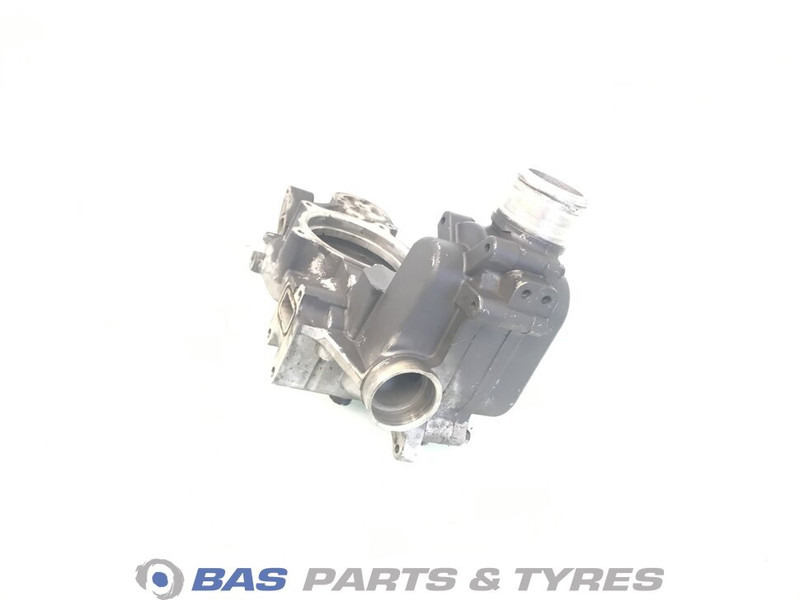 DAF Koelvloeistofpomp DAF 1913604 - Coolant pump for Truck: picture 2 DAF Koelvloeistofpomp DAF 1913604 - Coolant pump for Truck: picture 2