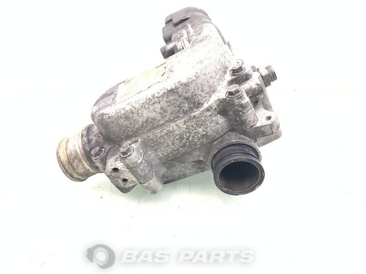 DAF Koelvloeistofpomp DAF 1913604 - Coolant pump for Truck: picture 3 DAF Koelvloeistofpomp DAF 1913604 - Coolant pump for Truck: picture 3