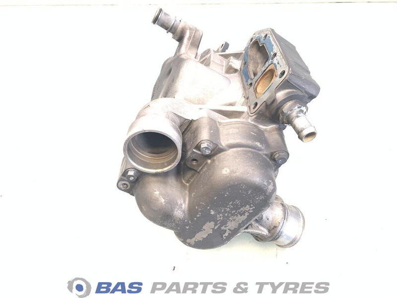 DAF Koelvloeistofpomp DAF 1955241 - Coolant pump for Truck: picture 2 DAF Koelvloeistofpomp DAF 1955241 - Coolant pump for Truck: picture 2