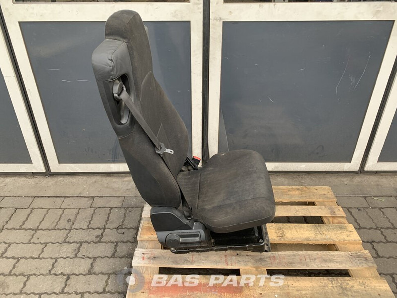 Mercedes-Benz Actros MP4 Bijrijdersstoel Mercedes A 960 910 29 03 - Seat for Truck: picture 4 Mercedes-Benz Actros MP4 Bijrijdersstoel Mercedes A 960 910 29 03 - Seat for Truck: picture 4