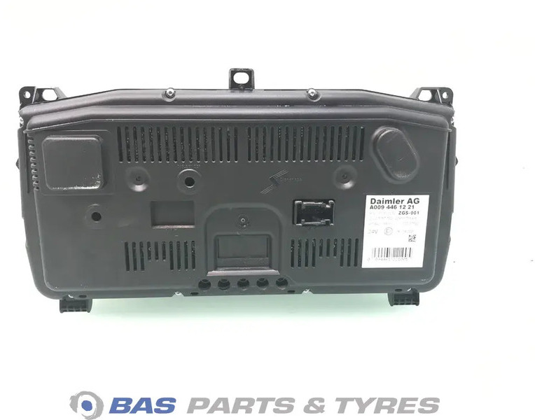 Mercedes-Benz Actros MP4 Instrumentenpaneel Mercedes A 008 446 69 21 - Dashboard for Truck: picture 2 Mercedes-Benz Actros MP4 Instrumentenpaneel Mercedes A 008 446 69 21 - Dashboard for Truck: picture 2