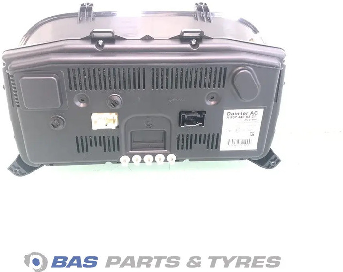 Mercedes-Benz Atego MP4 Instrumentencluster Mercedes A 967 446 83 21 - Dashboard for Truck: picture 2 Mercedes-Benz Atego MP4 Instrumentencluster Mercedes A 967 446 83 21 - Dashboard for Truck: picture 2