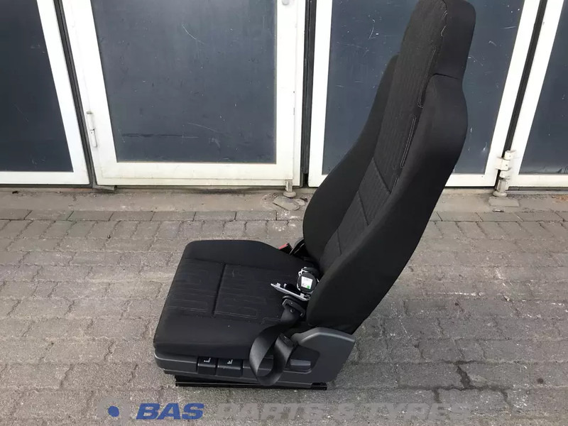 Mercedes-Benz Atego MP4 - Seat for Truck: picture 2 Mercedes-Benz Atego MP4 - Seat for Truck: picture 2
