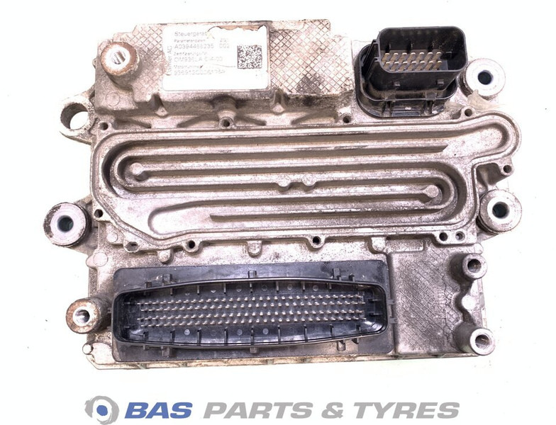 Mercedes-Benz Motormanagement ECU Mercedes A 470 446 00 35 - ECU for Truck: picture 1 Mercedes-Benz Motormanagement ECU Mercedes A 470 446 00 35 - ECU for Truck: picture 1