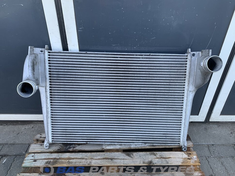 Mercedes-Benz - Intercooler for Truck: picture 1 Mercedes-Benz - Intercooler for Truck: picture 1
