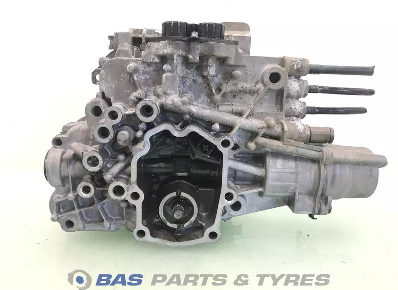 Mercedes-Benz Schakelcilinderhuis Mercedes A 948 260 09 63 - Gearbox for Truck: picture 4 Mercedes-Benz Schakelcilinderhuis Mercedes A 948 260 09 63 - Gearbox for Truck: picture 4