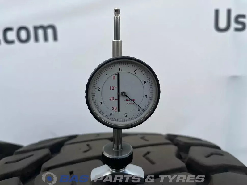 Michelin - Tire for Truck: picture 3 Michelin - Tire for Truck: picture 3