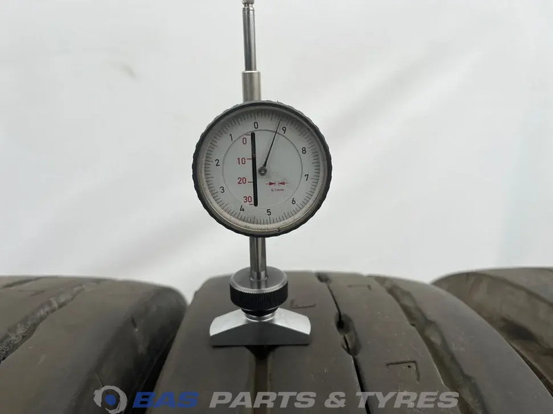 Michelin - Tire for Truck: picture 3 Michelin - Tire for Truck: picture 3