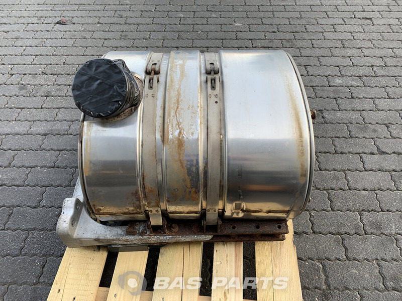 Renault PREMIUM - Muffler for Truck: picture 1 Renault PREMIUM - Muffler for Truck: picture 1