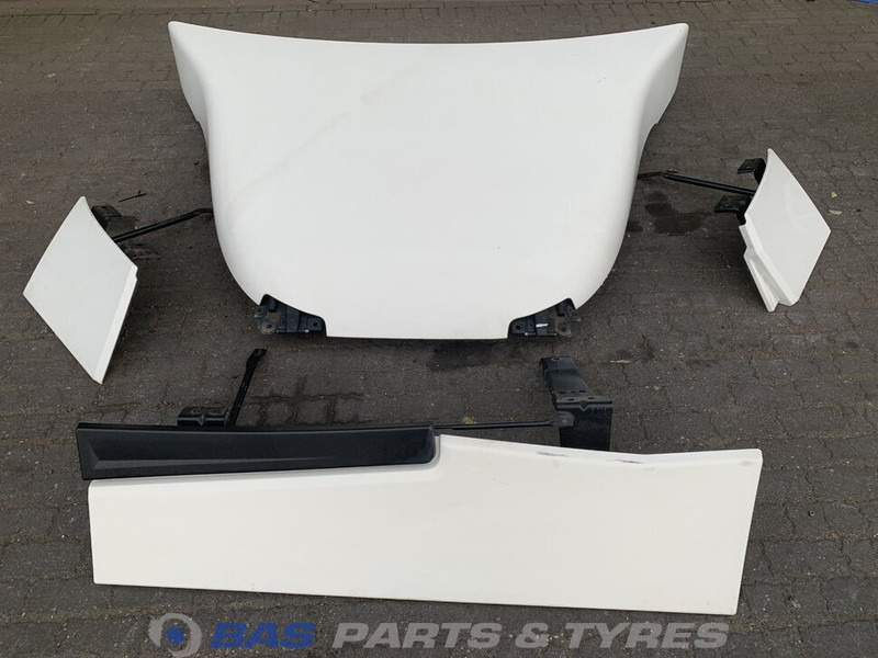 Renault T-Serie - Aerodynamics/ Spoiler for Truck: picture 1 Renault T-Serie - Aerodynamics/ Spoiler for Truck: picture 1