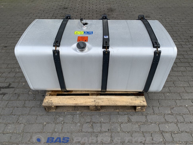 Scania Brandstoftank Scania 600 Liter 1871191 - Fuel tank for Truck: picture 1 Scania Brandstoftank Scania 600 Liter 1871191 - Fuel tank for Truck: picture 1