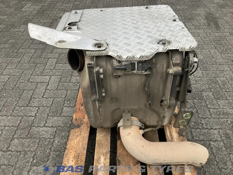 Scania - Exhaust system for Truck: picture 3 Scania - Exhaust system for Truck: picture 3