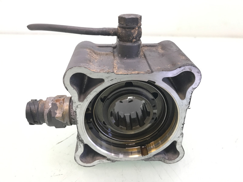 Scania PTO Scania 1530346 - Axle and parts for Truck: picture 2 Scania PTO Scania 1530346 - Axle and parts for Truck: picture 2