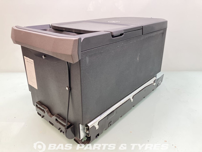 DAF XG - Spare parts for Truck: picture 1 DAF XG - Spare parts for Truck: picture 1