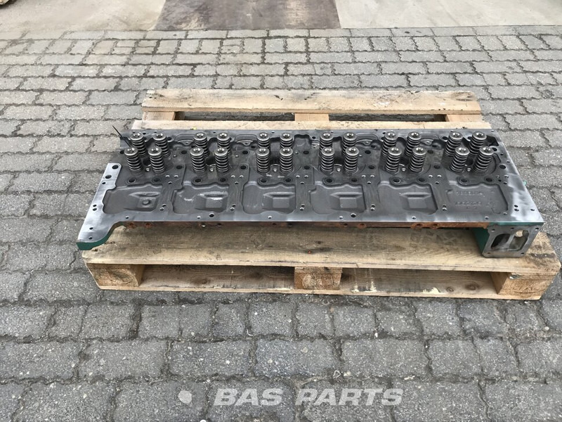 Volvo Cilinderkop Volvo D13K 500 22772405 - Cylinder block for Truck: picture 3 Volvo Cilinderkop Volvo D13K 500 22772405 - Cylinder block for Truck: picture 3