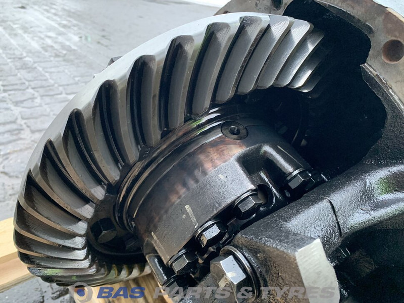 Volvo Differentieel Volvo RSS0819A PO8120 - Differential gear for Truck: picture 5 Volvo Differentieel Volvo RSS0819A PO8120 - Differential gear for Truck: picture 5