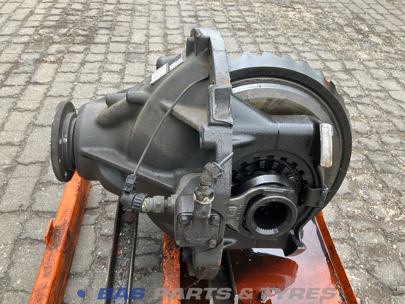 Volvo Differentieel Volvo RSS1352A RSS1352A - Differential gear for Truck: picture 1 Volvo Differentieel Volvo RSS1352A RSS1352A - Differential gear for Truck: picture 1