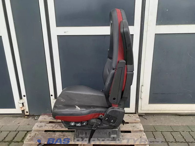 Volvo FH4 Bestuurdersstoel Volvo 21209356 - Seat for Truck: picture 2 Volvo FH4 Bestuurdersstoel Volvo 21209356 - Seat for Truck: picture 2