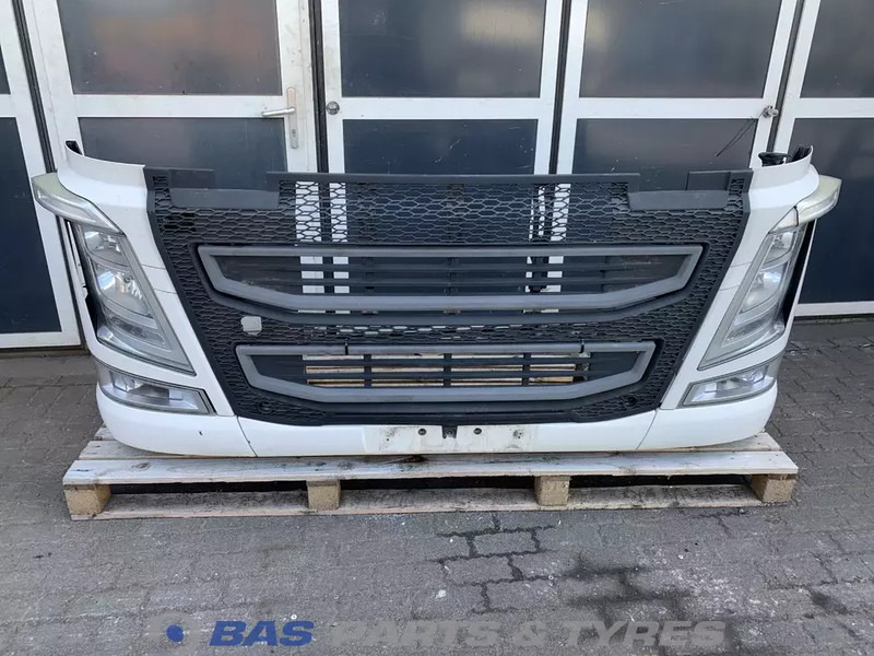 Volvo FH4 - Bumper for Truck: picture 1 Volvo FH4 - Bumper for Truck: picture 1