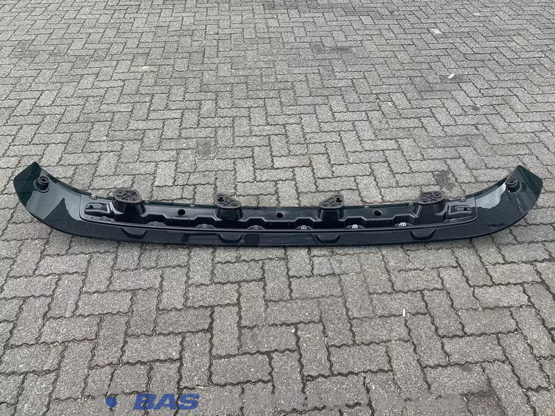 Volvo FH4 Zonneklep Volvo Globetrotter L2H2 82131055 - Sun visor for Truck: picture 3 Volvo FH4 Zonneklep Volvo Globetrotter L2H2 82131055 - Sun visor for Truck: picture 3