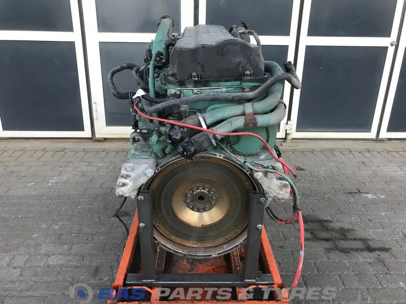 Volvo FM3 Motor Volvo D11C 450 C1 85000764 - Engine for Truck: picture 2 Volvo FM3 Motor Volvo D11C 450 C1 85000764 - Engine for Truck: picture 2