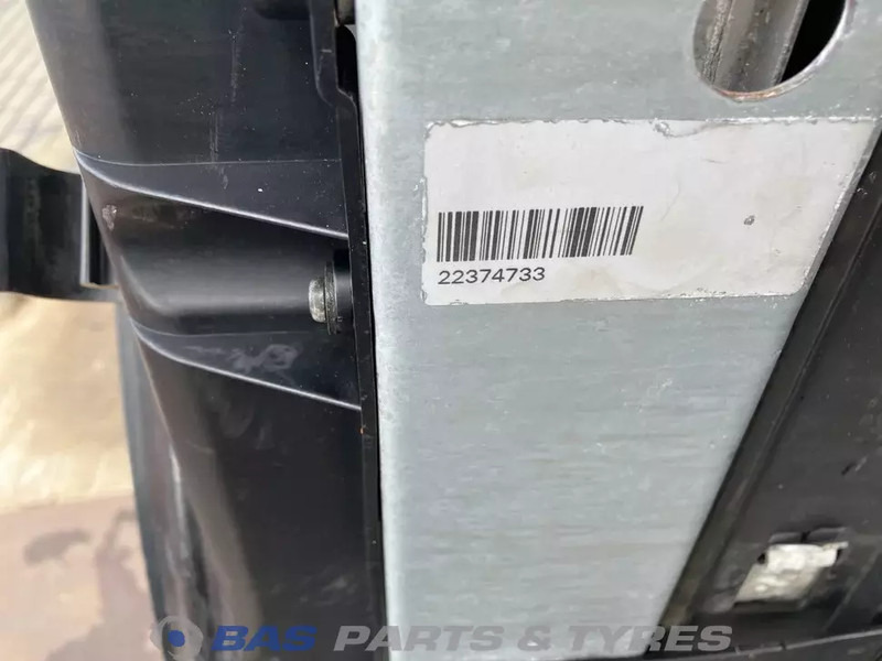 Volvo FM4 - Radiator for Truck: picture 3 Volvo FM4 - Radiator for Truck: picture 3