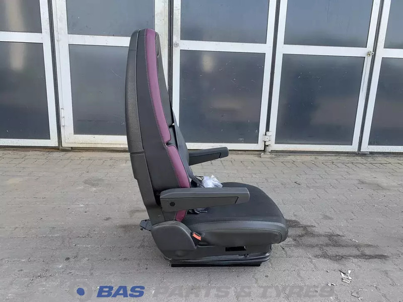 Volvo FM5 Bestuurdersstoel Volvo 23766412 - Seat for Truck: picture 4 Volvo FM5 Bestuurdersstoel Volvo 23766412 - Seat for Truck: picture 4