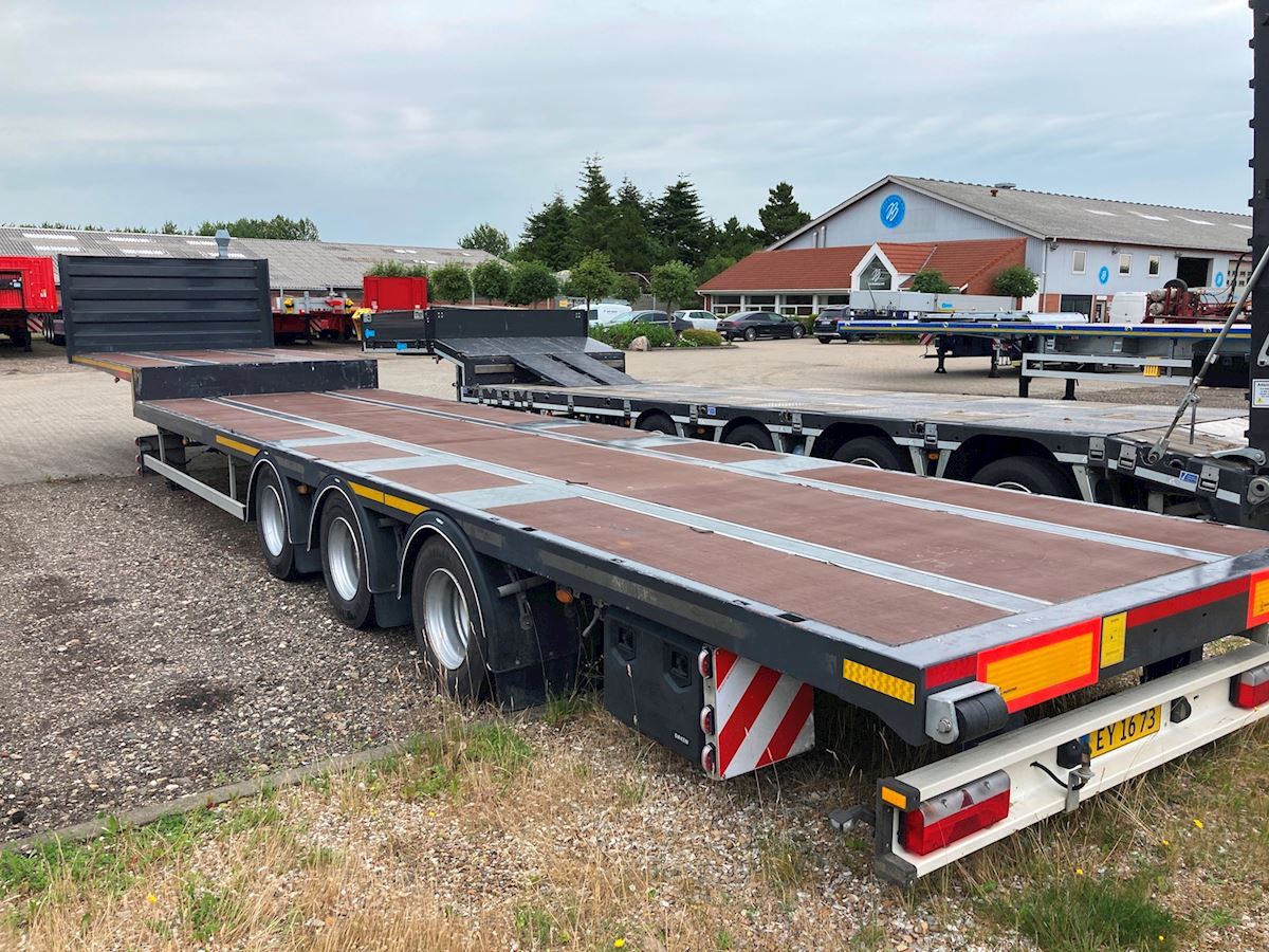 Kässbohrer - Low loader semi-trailer: picture 4 Kässbohrer - Low loader semi-trailer: picture 4