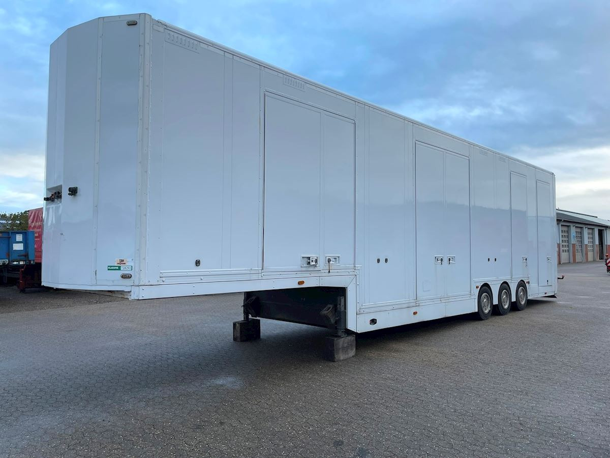 Kässbohrer SP 9-16 CVT - Autotransporter semi-trailer: picture 1 Kässbohrer SP 9-16 CVT - Autotransporter semi-trailer: picture 1