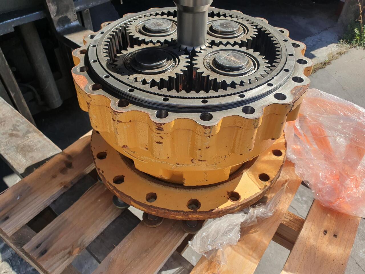 CARDILLA DELANTERA LIEBHERR L554-556 - Transmission for Construction machinery: picture 2 CARDILLA DELANTERA LIEBHERR L554-556 - Transmission for Construction machinery: picture 2