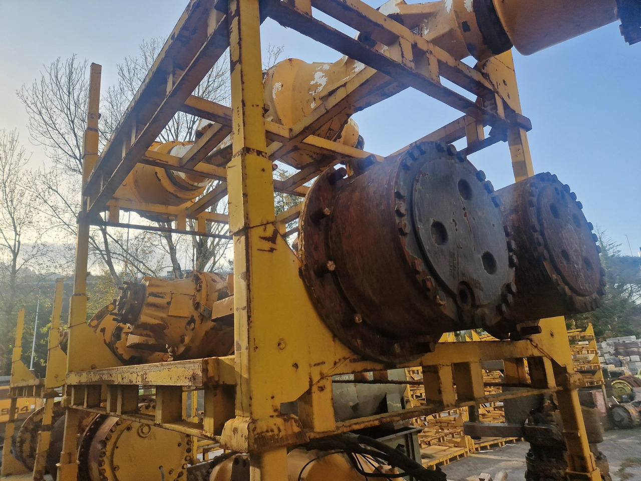 EJES ZF 407 CK y ZF409 DK Liebherr L531 - Axle and parts for Construction machinery: picture 3 EJES ZF 407 CK y ZF409 DK Liebherr L531 - Axle and parts for Construction machinery: picture 3