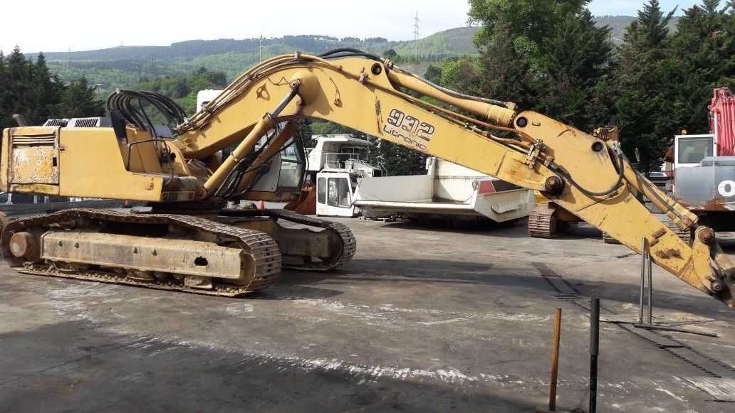 Liebherr R932li ns 572-4318 - Crawler excavator: picture 2 Liebherr R932li ns 572-4318 - Crawler excavator: picture 2
