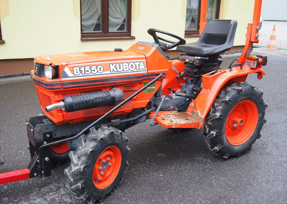 Ciągnik Kubota B1550 1994 traktorek KUBOTA 4x4 19KM - Farm tractor: picture 1 Ciągnik Kubota B1550 1994 traktorek KUBOTA 4x4 19KM - Farm tractor: picture 1