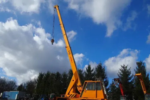 Dźwig Demag V72 - Mobile crane: picture 1 Dźwig Demag V72 - Mobile crane: picture 1