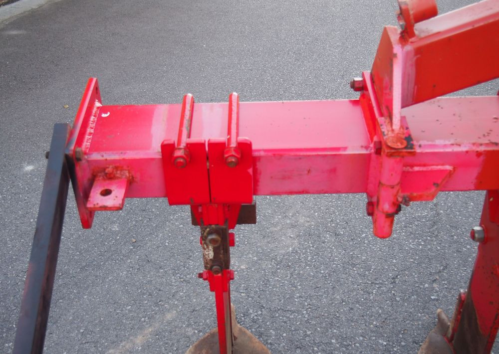 Głębosz Demblon  2008 - Subsoiler: picture 4 Głębosz Demblon  2008 - Subsoiler: picture 4