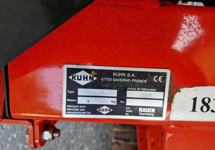 Fertilizer spreader Rozsiewacz nawozów Kuhn AXIS 30,1 2008 Rozsiewacz KUHN RAUCH: picture 16 Fertilizer spreader Rozsiewacz nawozów Kuhn AXIS 30,1 2008 Rozsiewacz KUHN RAUCH: picture 16
