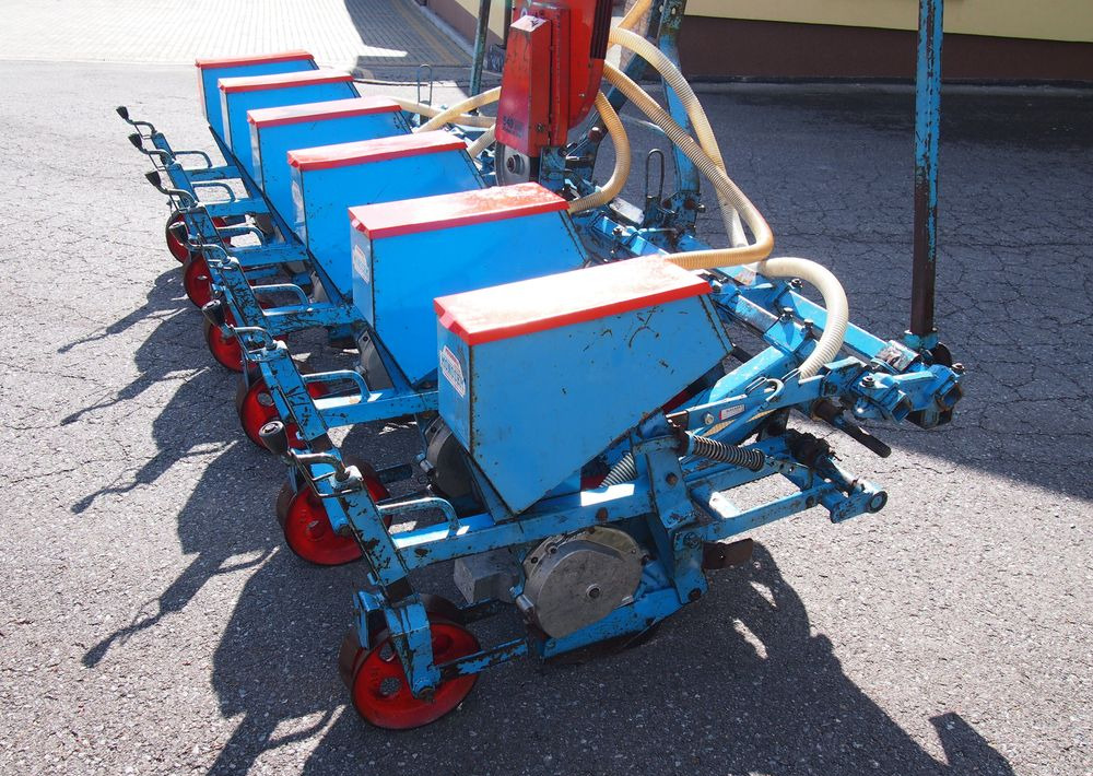 Precision sowing machine Siewnik Monosem   do kukurydzy ,buraków i słonecznika: picture 6