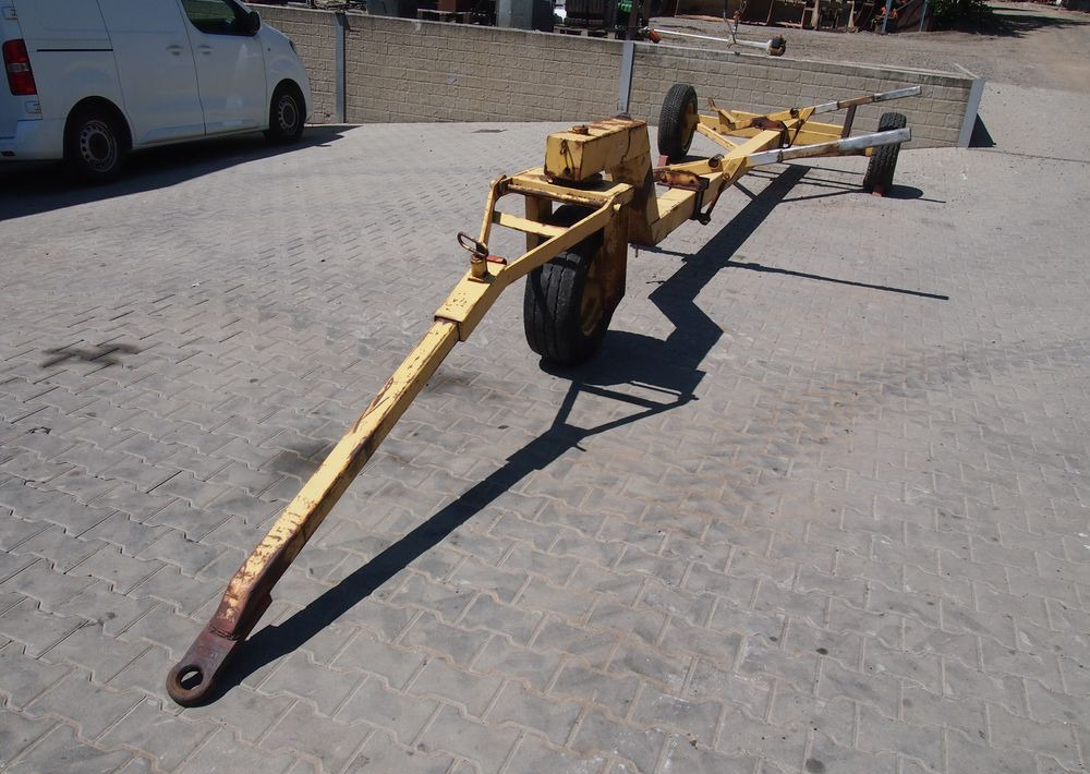 Wózek do kombajnu New Holland 3 kołowy Wózek pod heder do kombajnu - Combine header trailer: picture 2 Wózek do kombajnu New Holland 3 kołowy Wózek pod heder do kombajnu - Combine header trailer: picture 2