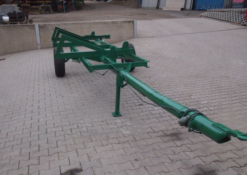 Wózek do kombajnu Sam 3,9-4,5m Wózek pod heder CLAAS - Combine header trailer: picture 2 Wózek do kombajnu Sam 3,9-4,5m Wózek pod heder CLAAS - Combine header trailer: picture 2