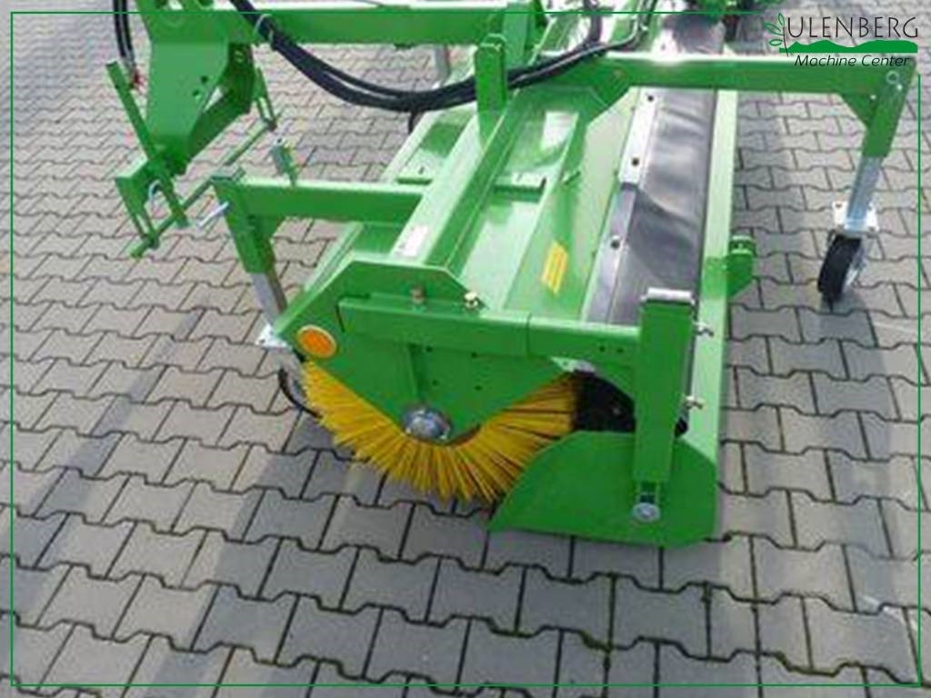 Pom Agustów T801/1 - Broom for Municipal/ Special vehicle: picture 3 Pom Agustów T801/1 - Broom for Municipal/ Special vehicle: picture 3