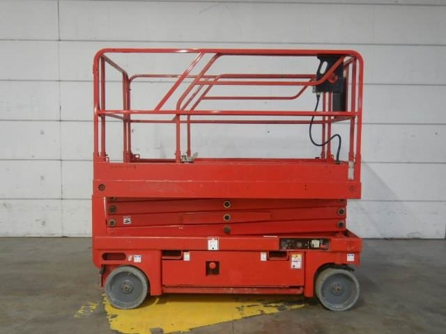 Haulotte Compact 10  - Scissor lift: picture 1 Haulotte Compact 10  - Scissor lift: picture 1