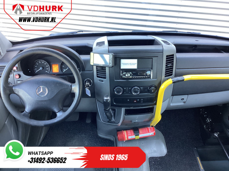 Mercedes-Benz Sprinter 313 2.2 CDI Aut. L2H2 € 10.648 Incl. BTW BPM VRIJ! Combi/ 9 Persoons/ Kombi/ 9P/ Airco/ Rolstoellift - Minibus, Passenger van: picture 3 Mercedes-Benz Sprinter 313 2.2 CDI Aut. L2H2 € 10.648 Incl. BTW BPM VRIJ! Combi/ 9 Persoons/ Kombi/ 9P/ Airco/ Rolstoellift - Minibus, Passenger van: picture 3