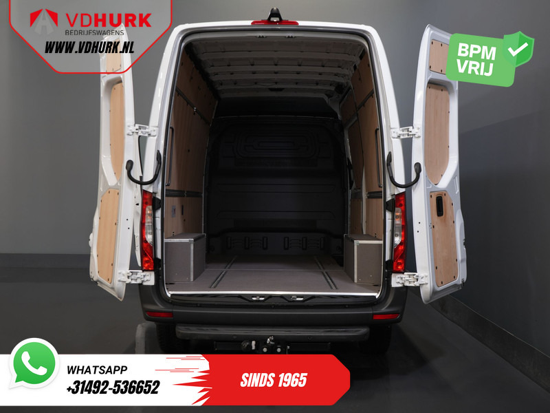 Mercedes-Benz Sprinter 317 CDI Aut. L2H2 BPM VRIJ! Carplay/ Gev.Stoel/ 270 Gr.Deuren/ Stoelverw./ Navi/ Camera/ PDC/ Cruise/ DAB - Panel van: picture 5 Mercedes-Benz Sprinter 317 CDI Aut. L2H2 BPM VRIJ! Carplay/ Gev.Stoel/ 270 Gr.Deuren/ Stoelverw./ Navi/ Camera/ PDC/ Cruise/ DAB - Panel van: picture 5