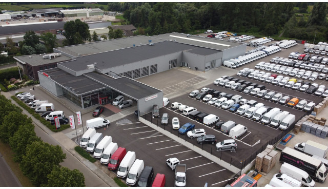 Minibus, Passenger van Mercedes-Benz Sprinter Mercedes-Benz Sprinter 313 2.2 CDI L2H2 €10.164 Incl. BTW BPM VRIJ! EXPORT ONLY Combi/ 9 Persoons/ Kombi/ 9P/ Airco/ Rolstoellif: picture 13