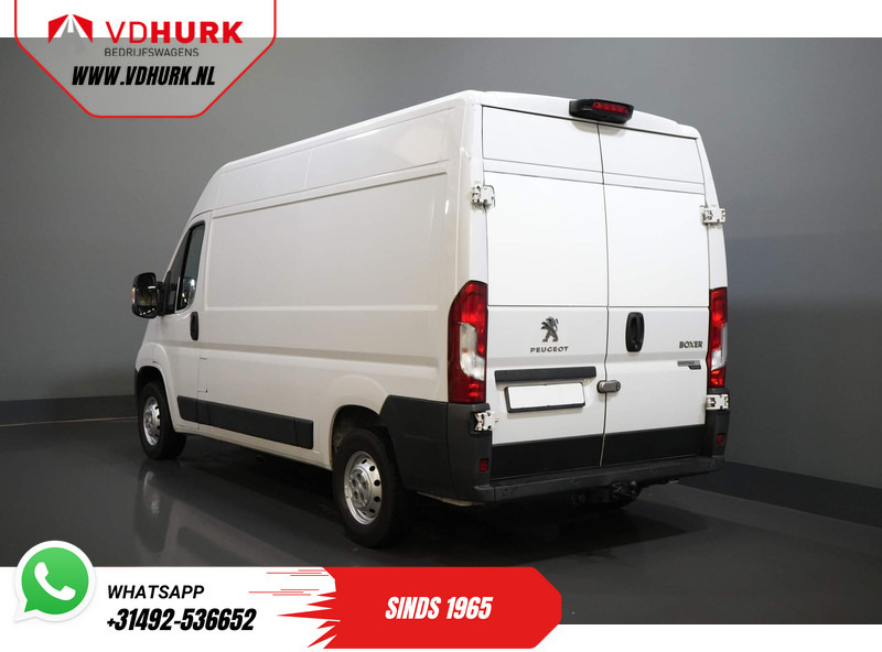 Peugeot Boxer 2.2 HDi 140 pk L2H2 270Gr. Deuren/ 2.5t Trekverm./ Camera/ PDC/ Cruise/ Trekhaak/ Airco - Small van: picture 2 Peugeot Boxer 2.2 HDi 140 pk L2H2 270Gr. Deuren/ 2.5t Trekverm./ Camera/ PDC/ Cruise/ Trekhaak/ Airco - Small van: picture 2