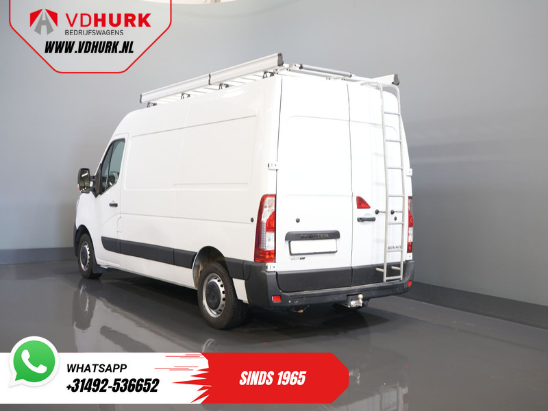 Renault Master 2.3 dCi 135 pk L2H2 BPM VRIJ! 2.5t Trekverm./ Climate/ Imperiaal + Ladder/ Standkachel/ Stoelverw./ PDC/ Trekhaak - Panel van: picture 2 Renault Master 2.3 dCi 135 pk L2H2 BPM VRIJ! 2.5t Trekverm./ Climate/ Imperiaal + Ladder/ Standkachel/ Stoelverw./ PDC/ Trekhaak - Panel van: picture 2