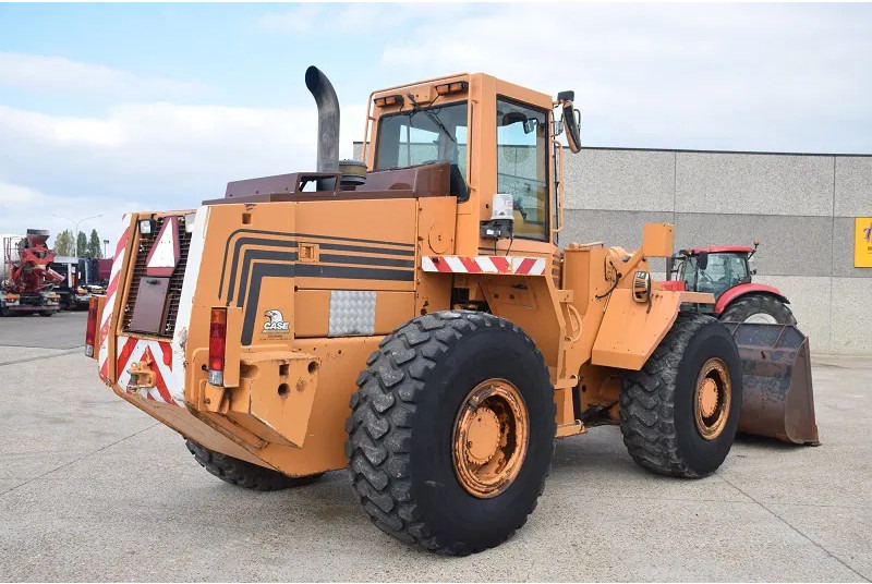 Case 821B - Wheel loader: picture 1 Case 821B - Wheel loader: picture 1