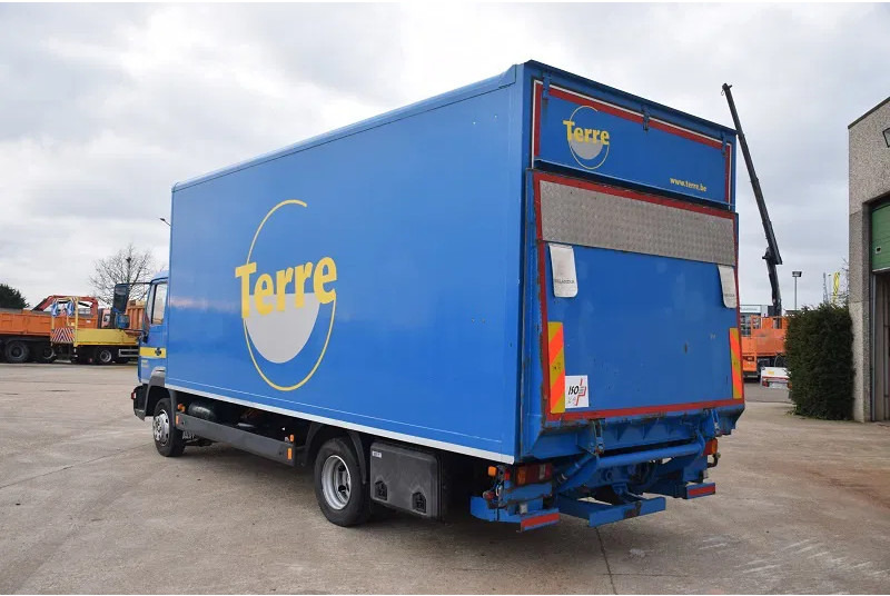 MAN L2000 - Box truck: picture 4 MAN L2000 - Box truck: picture 4