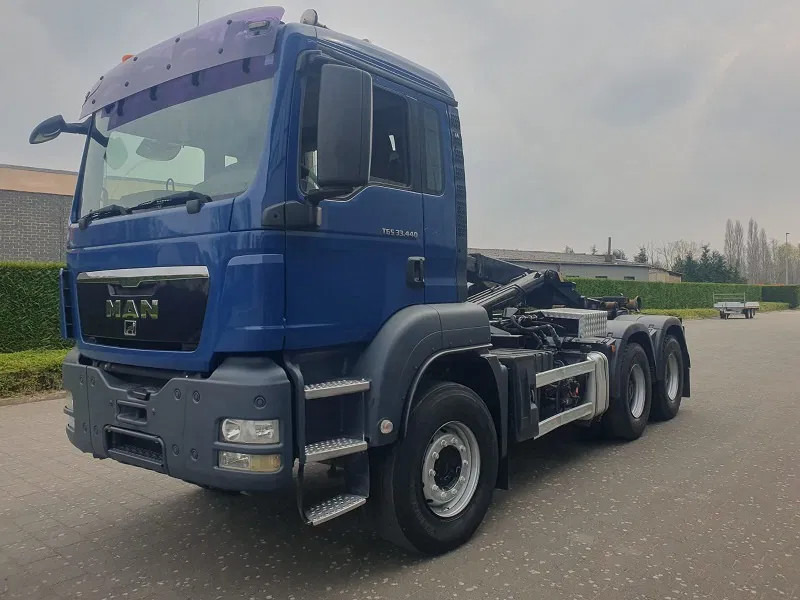 MAN TGS 33.440 - Hook lift truck: picture 1 MAN TGS 33.440 - Hook lift truck: picture 1