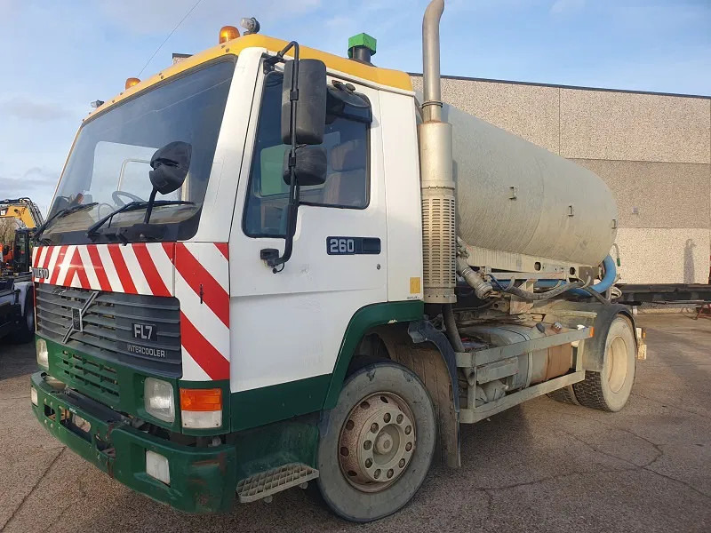 Volvo FL 7.260 - Truck: picture 2 Volvo FL 7.260 - Truck: picture 2